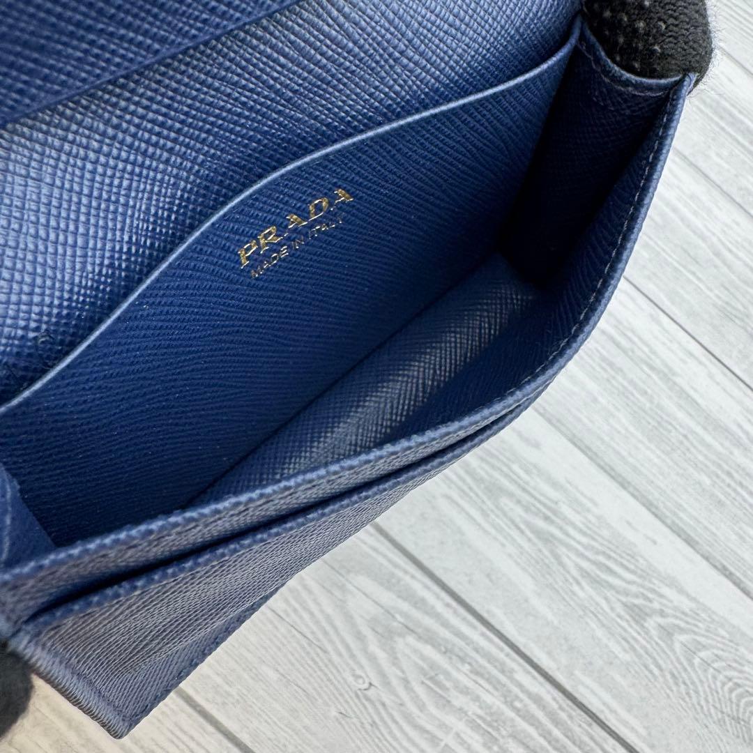 【美品】PRADA サフィアーノレザー 名刺入れ　リボン　ネイビー