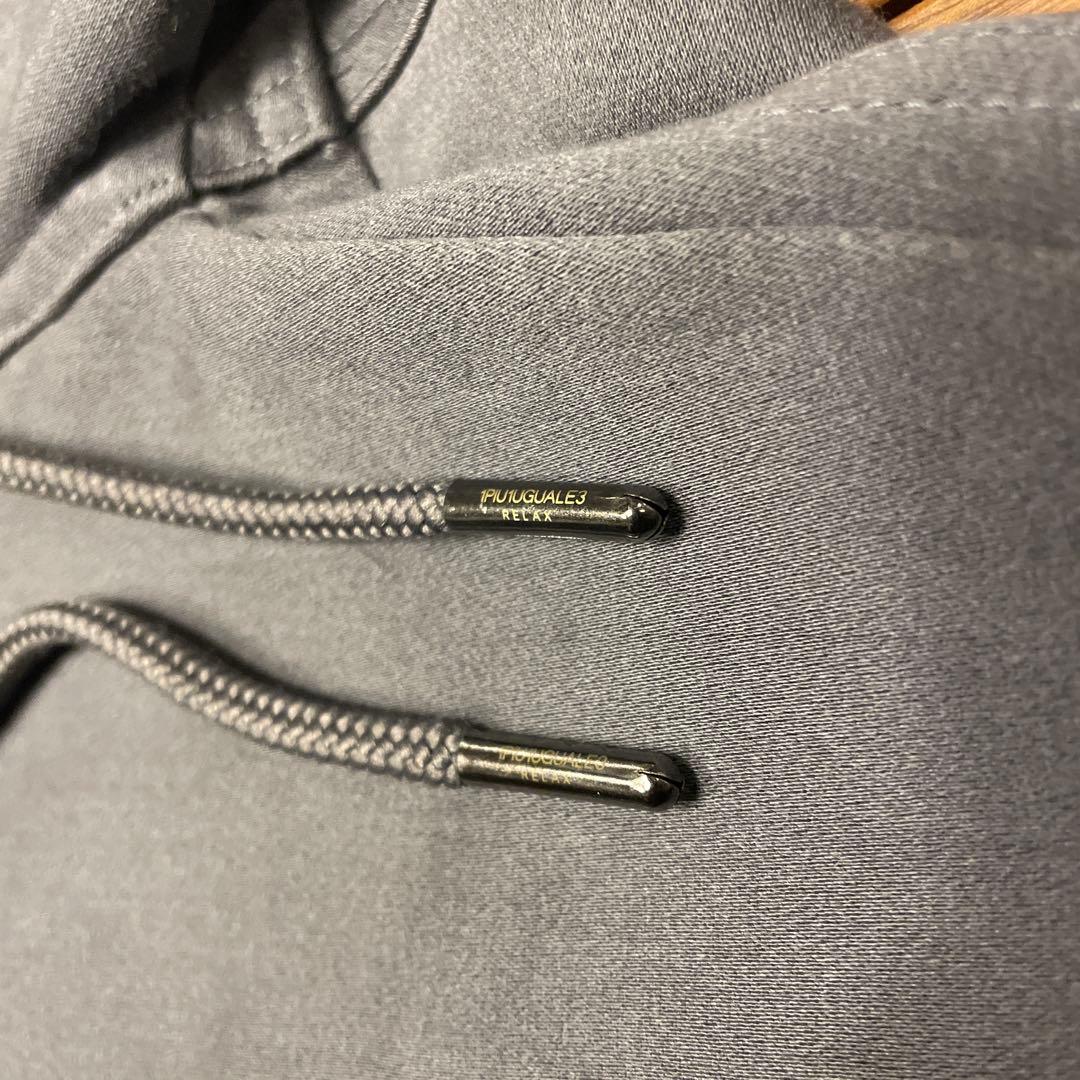 1PIU1UGUALE3 RELAXスリムシルエット カーゴパンツ グレー S