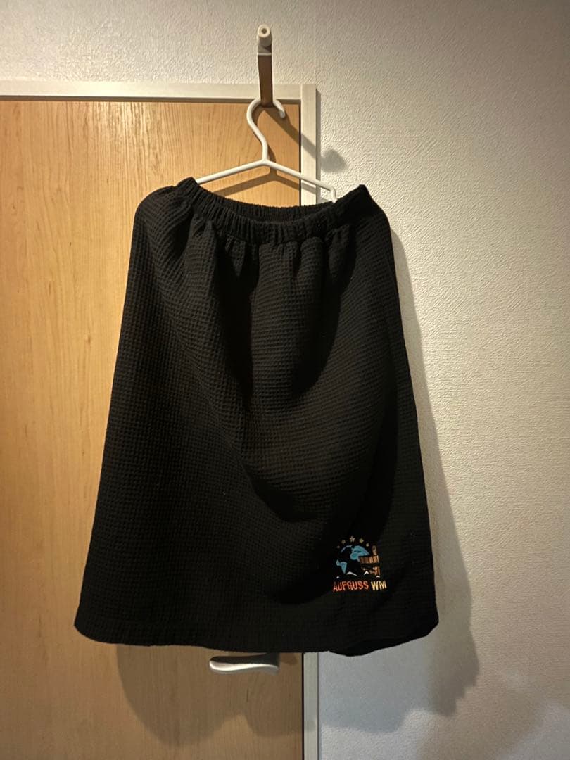 WMロゴスカート　aufgussスカート