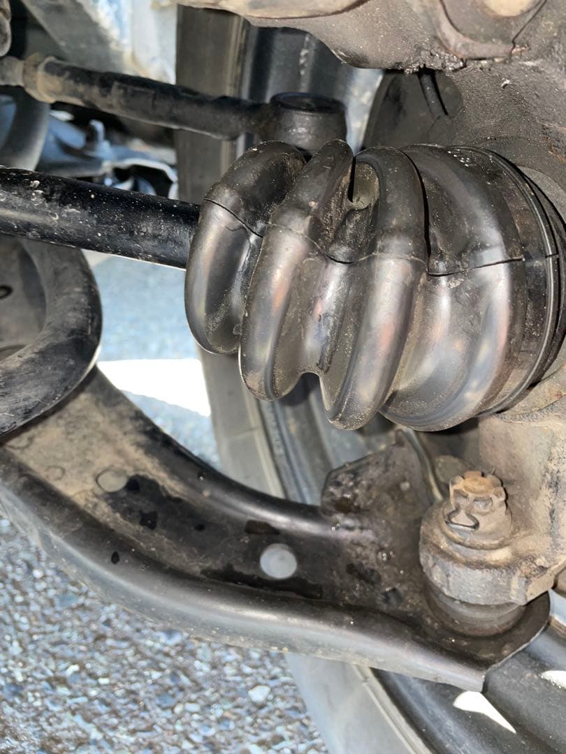 ホンダ N-BOX カスタム シルバー4WD 車検２年付　即納車　全てコミコミ‼️