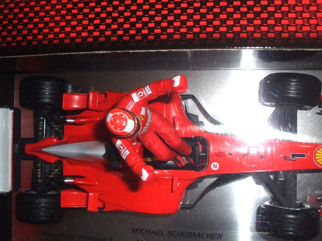 美品　ミハエル・シューマッハ　5年連続　WC　優勝記念　マテル　１／１８