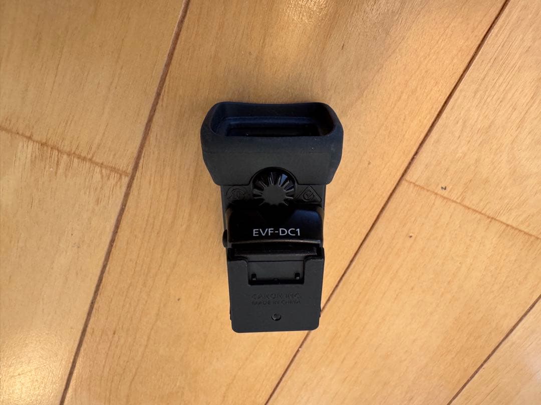 EOS M3 ダブルレンズキット+電子ビューファインダー他