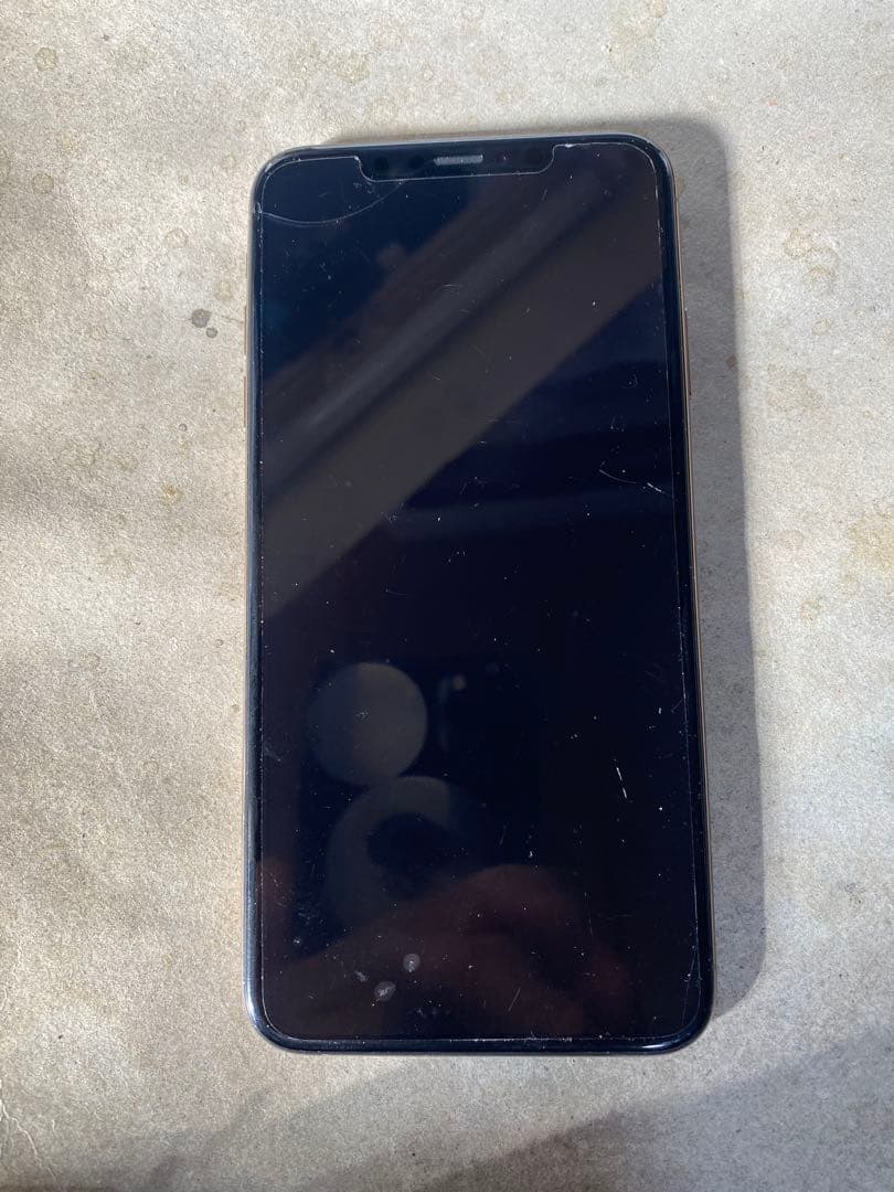 iPhone XS Max SIMフリー　256GB バッテリー100%!!