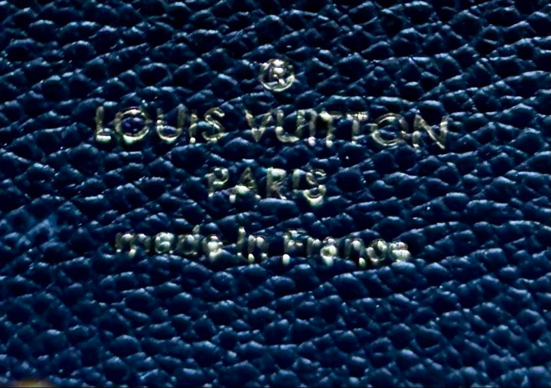 ルイヴィトン アンプラント 長財布 ジッピーウォレット