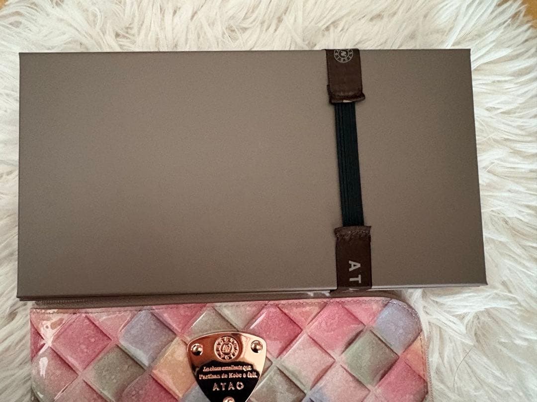 美品♪ATAO 長財布 ピンク パステル　ブロックパーティ　リモ