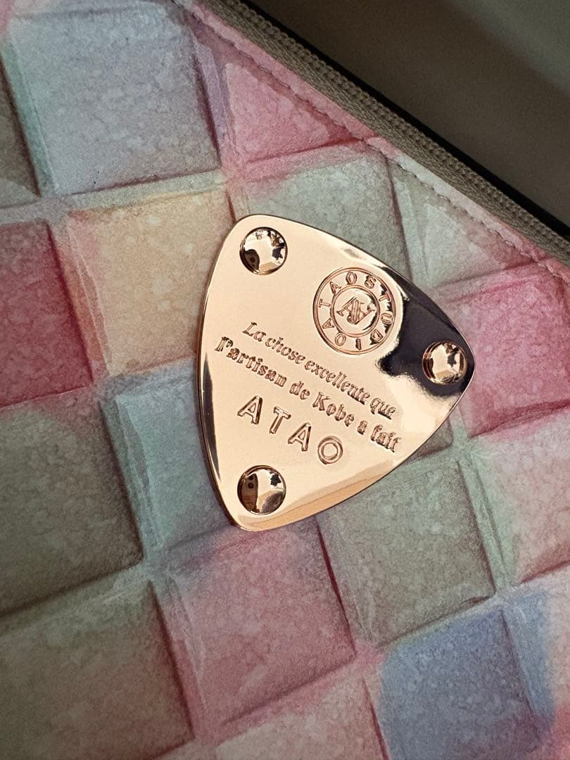 美品♪ATAO 長財布 ピンク パステル　ブロックパーティ　リモ