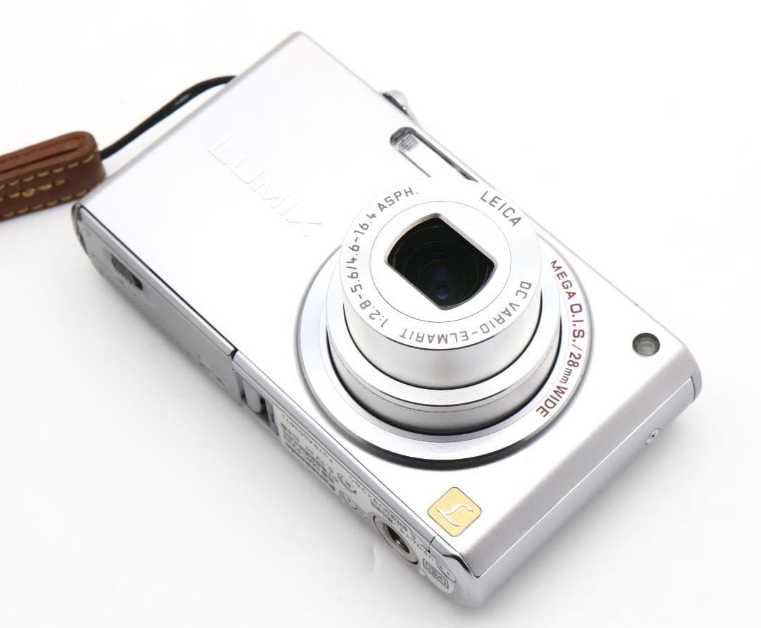 ■完動品 美品 Panasonic LUMIX DMC-FX33 シルバー