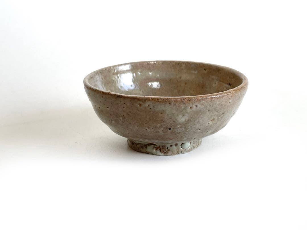 陶芸家　武末日臣　井戸　杯　盃　ぐい呑　酒器　平盃　梅花皮　共箱　李朝　唐津