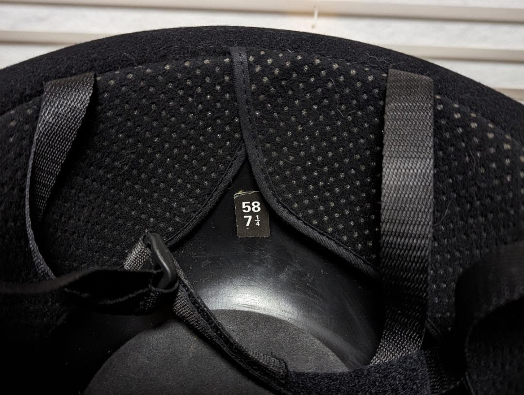 イギリス警察 安全ヘルメット ボーラーハット L　 ブラック ウール