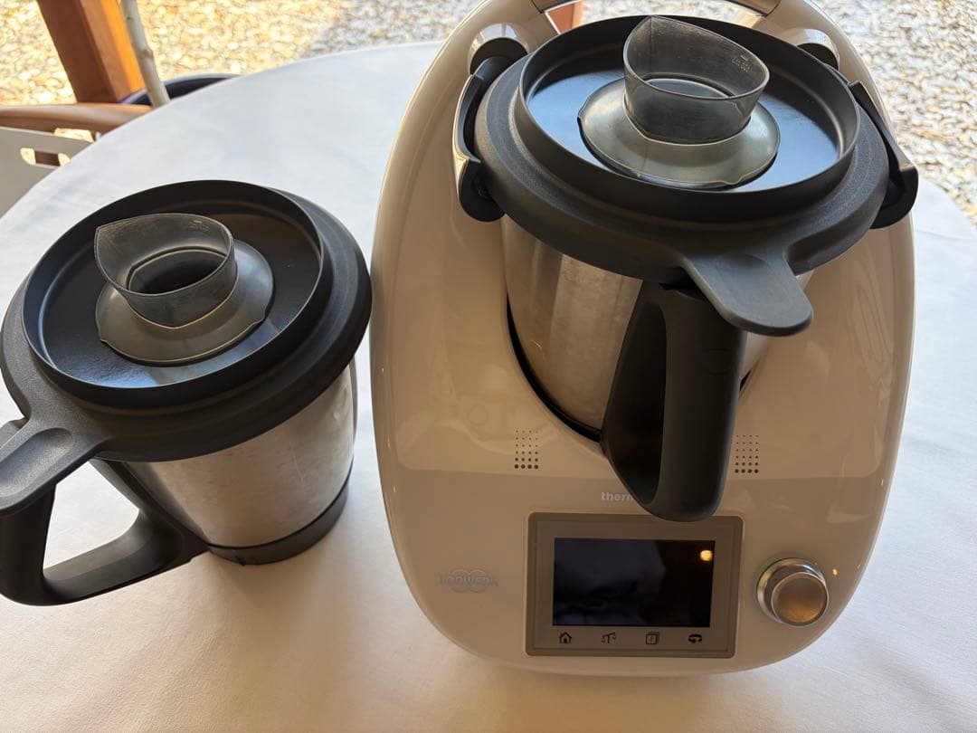 Thermomix TM-5 サーモミックス 調理器具 2つのボウル付き