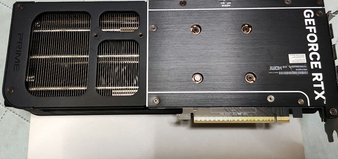 グラフィックボード・グラボ・ビデオカード ASUS GeForce RTX5060Ti 8GB