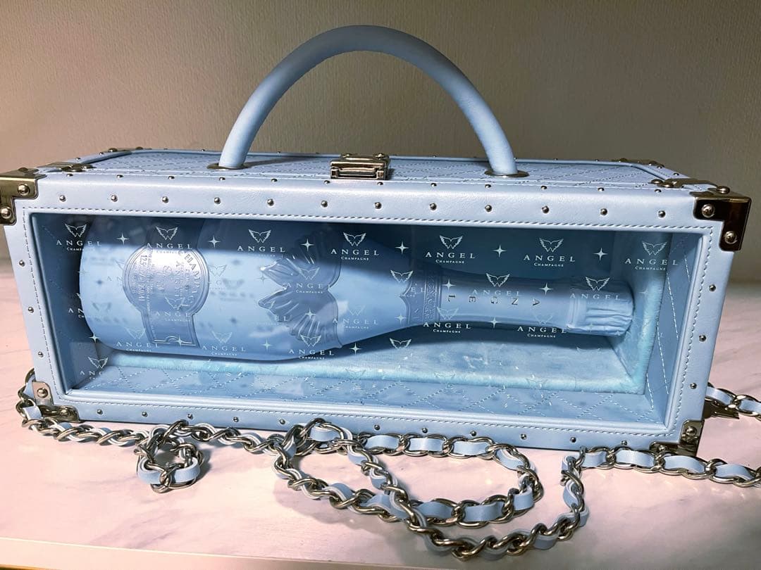 エンジェル　シャンパン　ドゥミセック　ブルー新品未開封