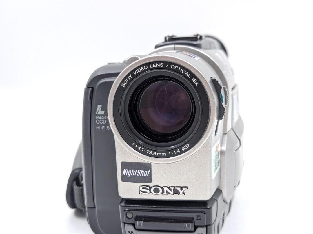 8mmテープのダビングに！ SONY ビデオカメラ CCD-TRV95 03