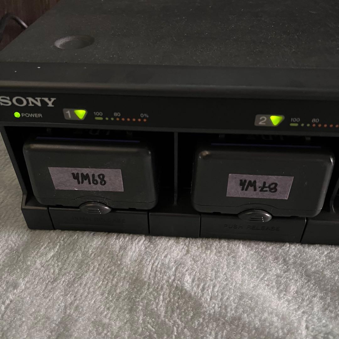 中古品　Sony BC-L500 4本ハイスピード充電器