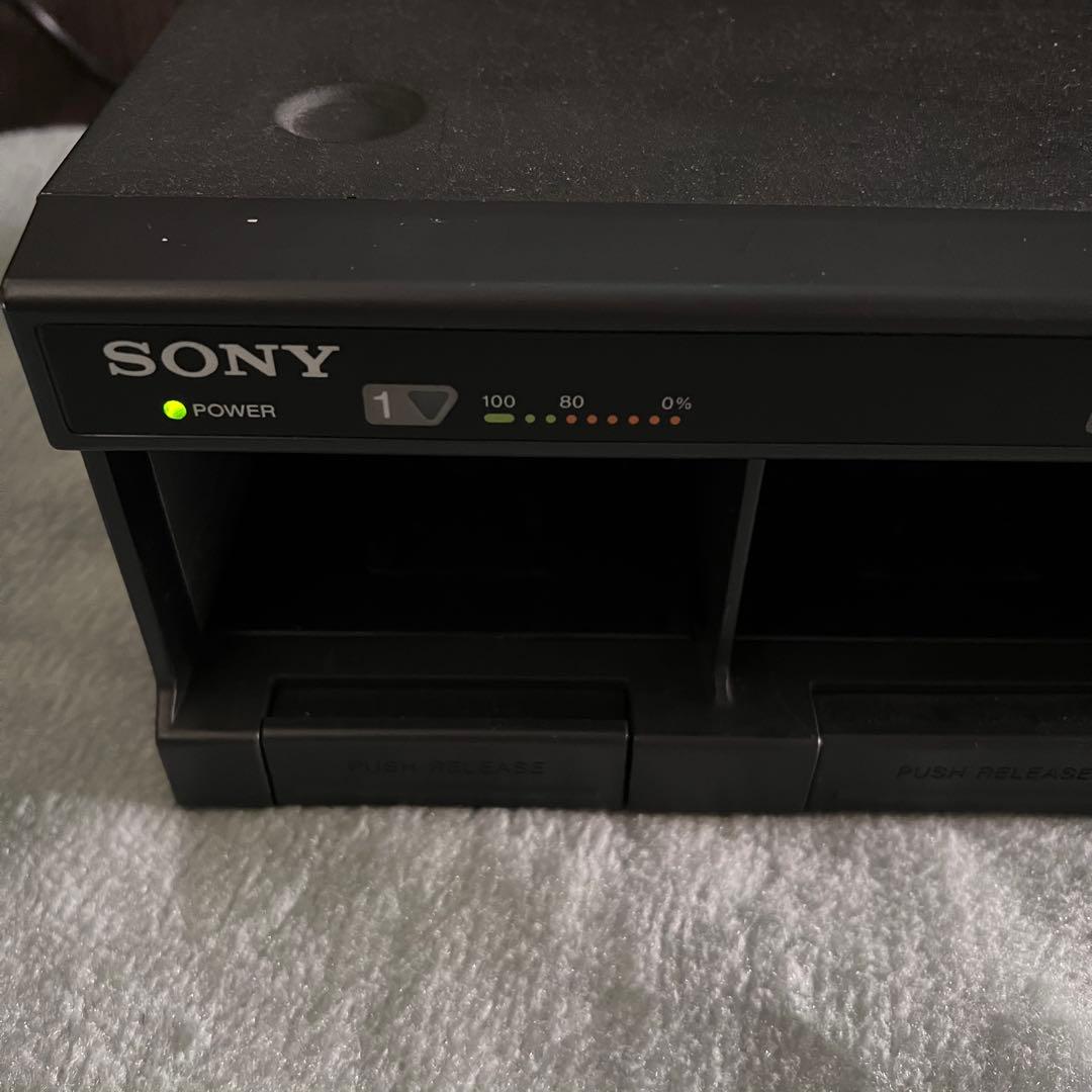 中古品　Sony BC-L500 4本ハイスピード充電器