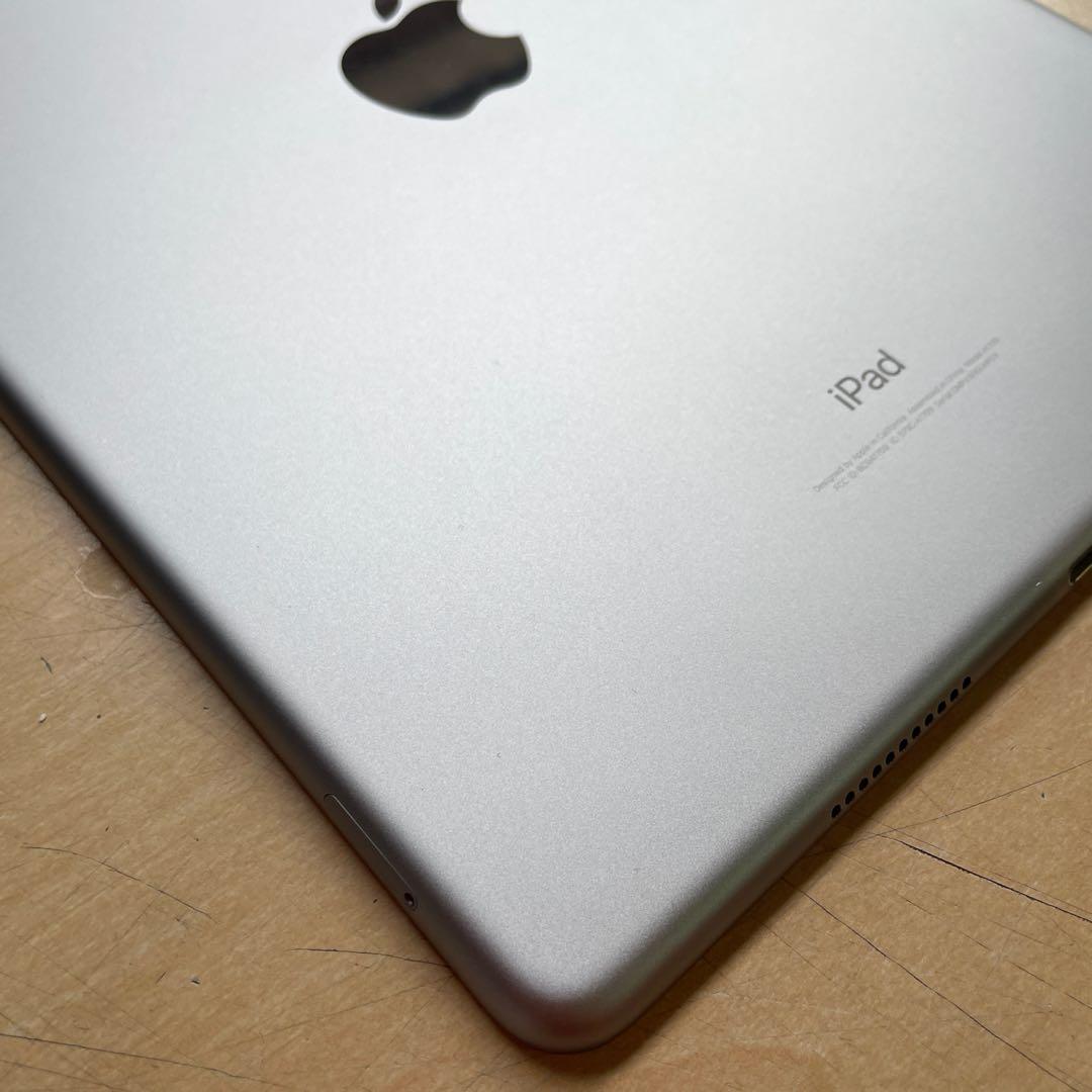 iPad Pro 10.5 シルバー　256GB Cellular　A1709