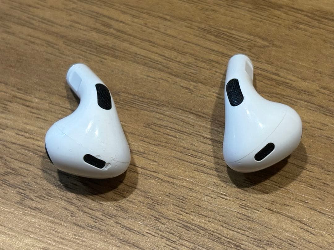AirPods pro 2(第2世代) a2698 a2699 イヤホンのみ