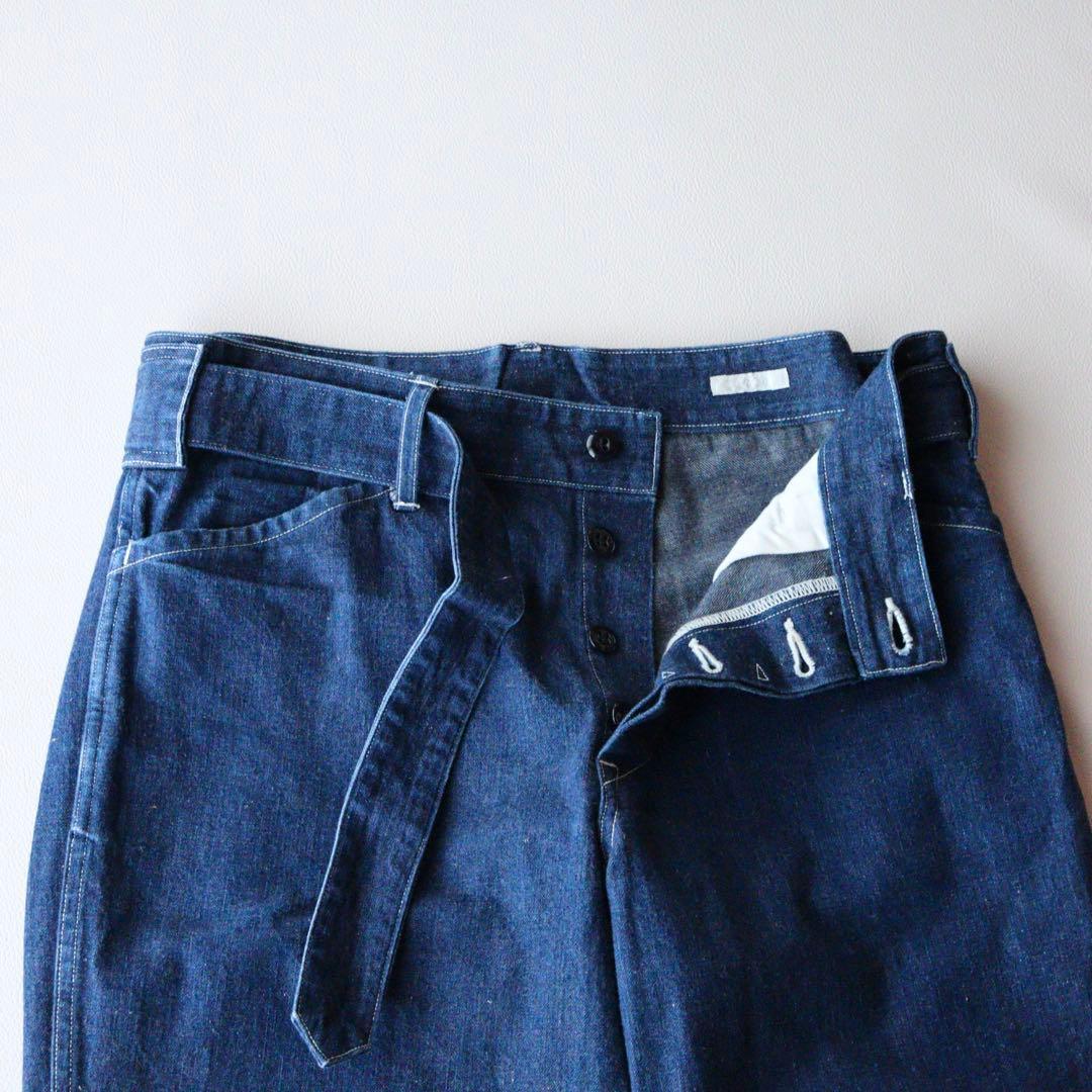 5298【美品】COMOLI　ベルテッドデニム ワイドパンツ　インディゴ　XS