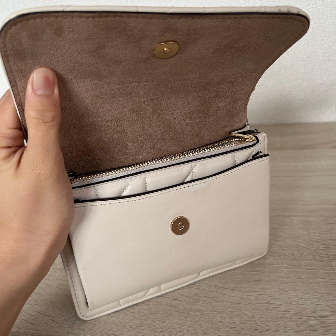 coach ショルダーバッグ　キルティング　ホワイト　ミニショルダー