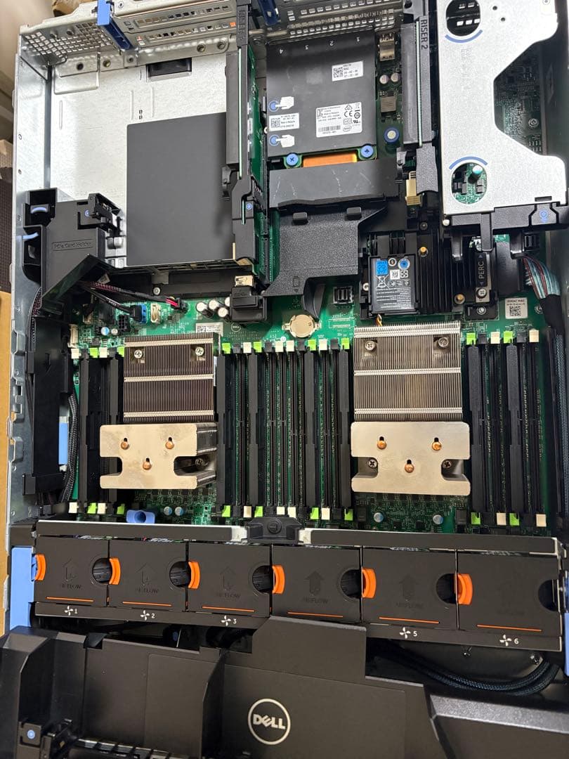 Dell PowerEdge R730 (CPU2基、ラックレールあり)