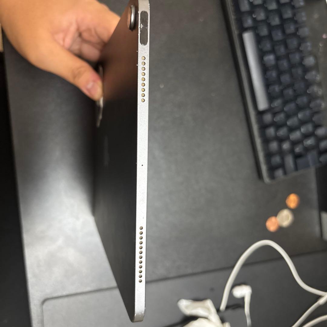 Apple iPad Air 第5世代 スペースグレー 本体