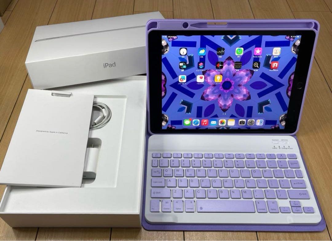 【美品】Ipad第9世代64Gb Wi-Fiキーボードとカバー付き