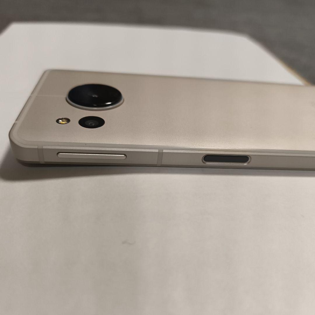 AQUOS SH-M26 スマートフォン 本体