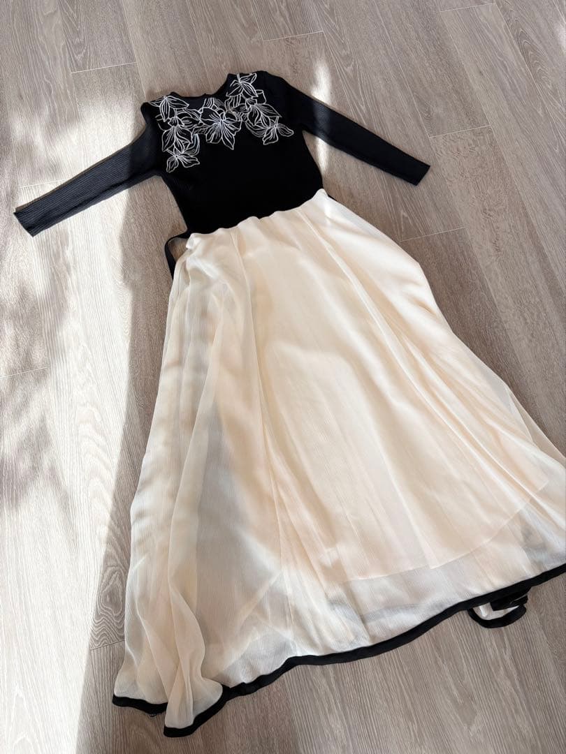 極美品【Rirandture】レースドッキングワンピース