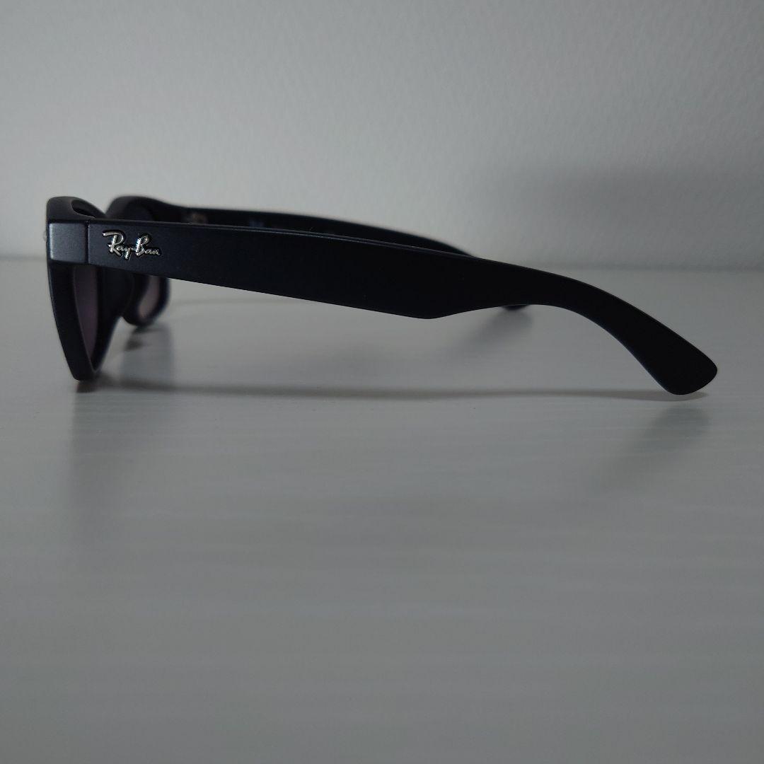 Ray-Ban 2132-F 601-S/78 ウェイファーラー サングラス