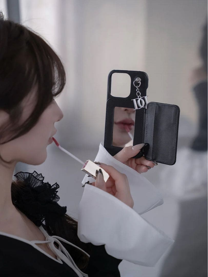 新品 キルティングミラーDDチャームiPhoneケース iPhone16 ピンク