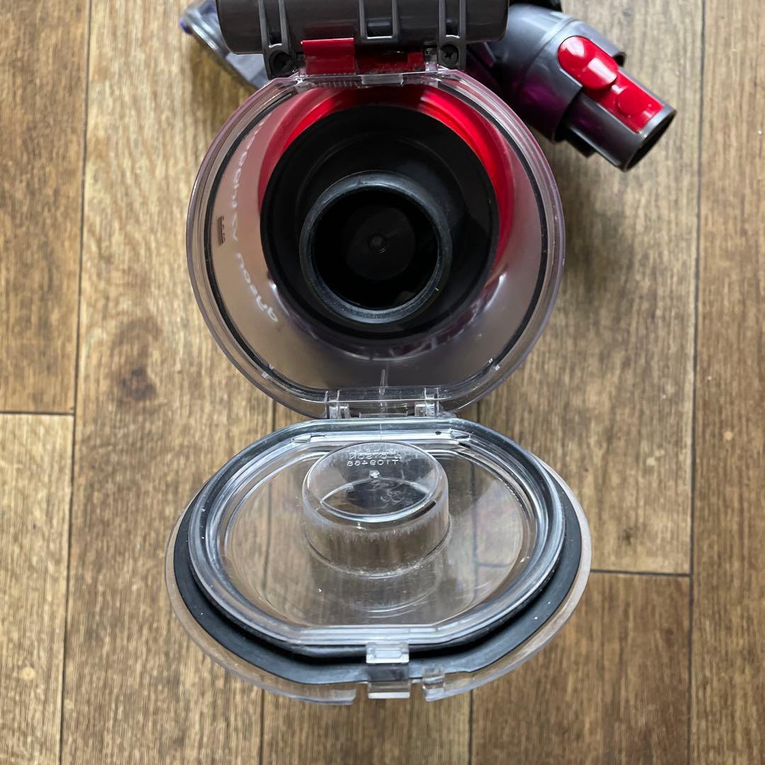 Dyson V7 SV11スティッククリーナー本体 立て掛けスタンド付き