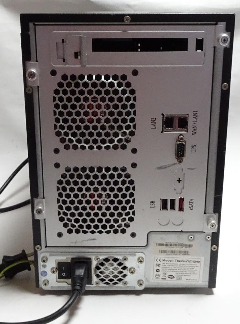 Thecus N7700PRO 大容量　7ベイ　NAS