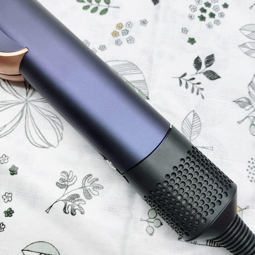 ほぼ未使用⭐️最新モデル ダイソン ストレイトナー ドライヤー ストレート