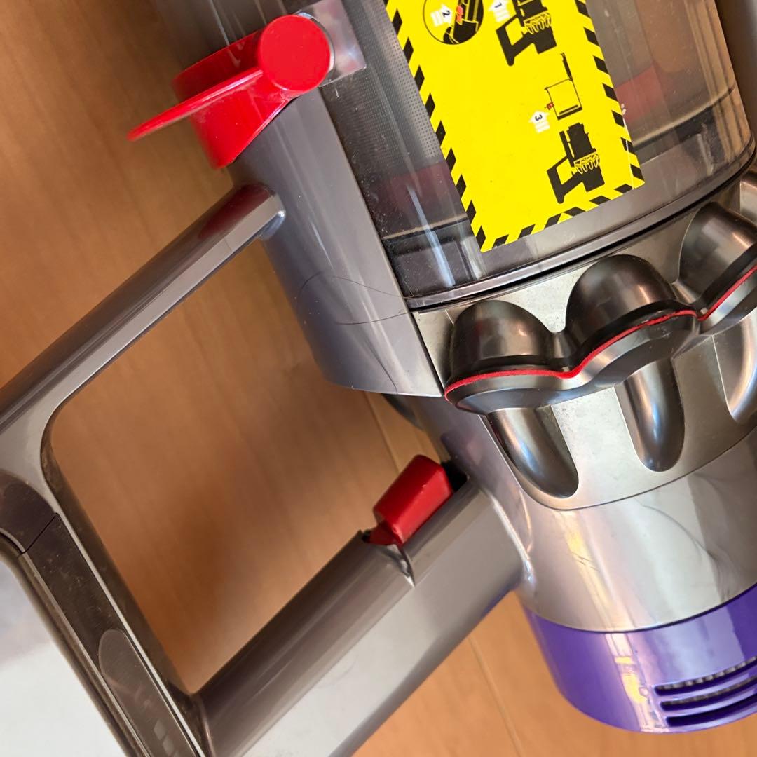 Dyson V10 コードレス掃除機 各種アタッチメント付き