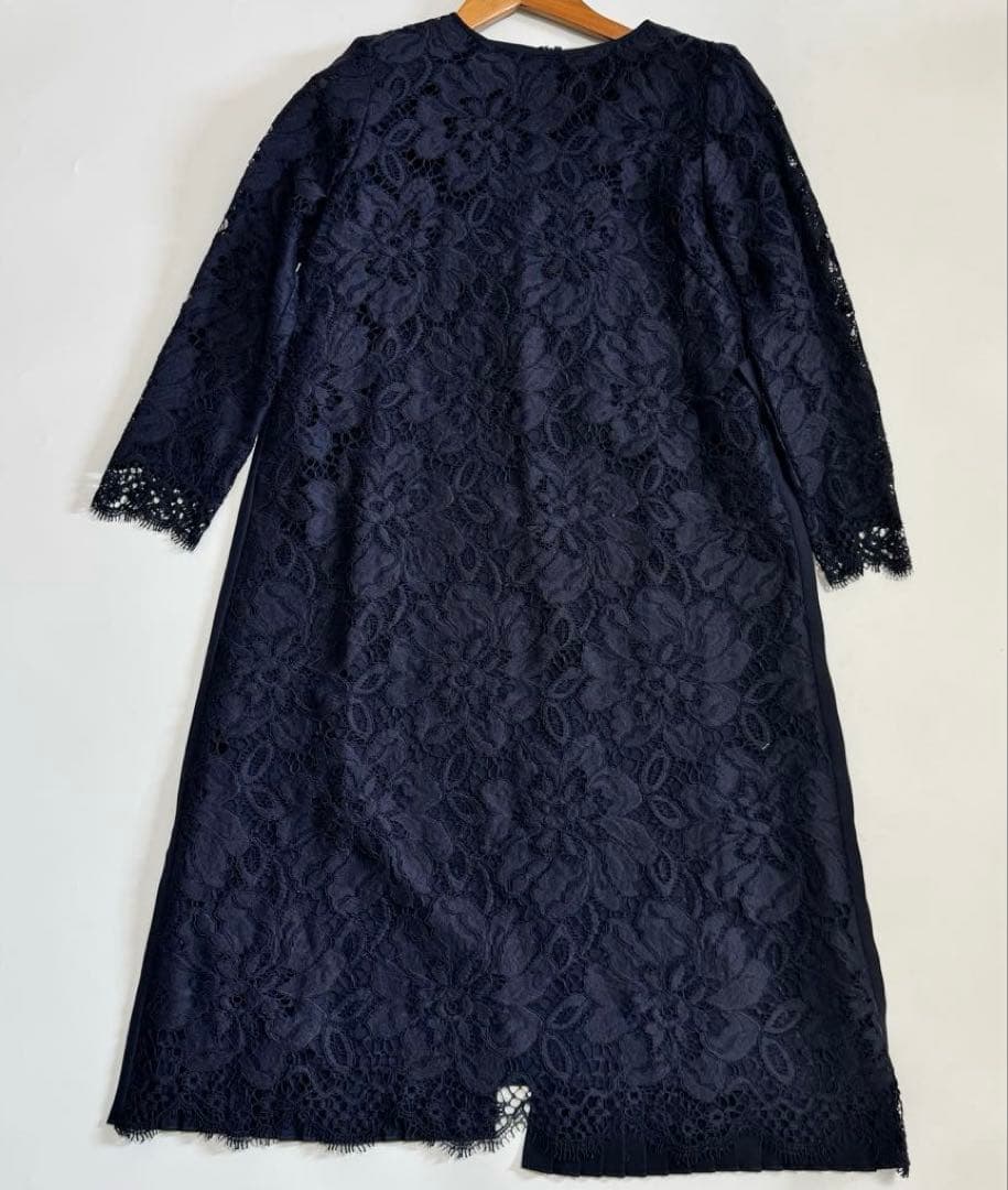 未使用に近い　ADORE アドーア　コードフルールレースバックプリーツワンピース