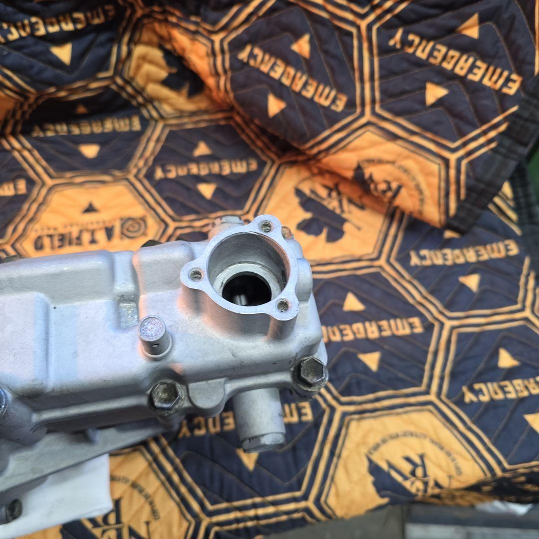 ジムニーsj30 改5速用ミッション　アッセンブリ　ニュートラルスイッチなし