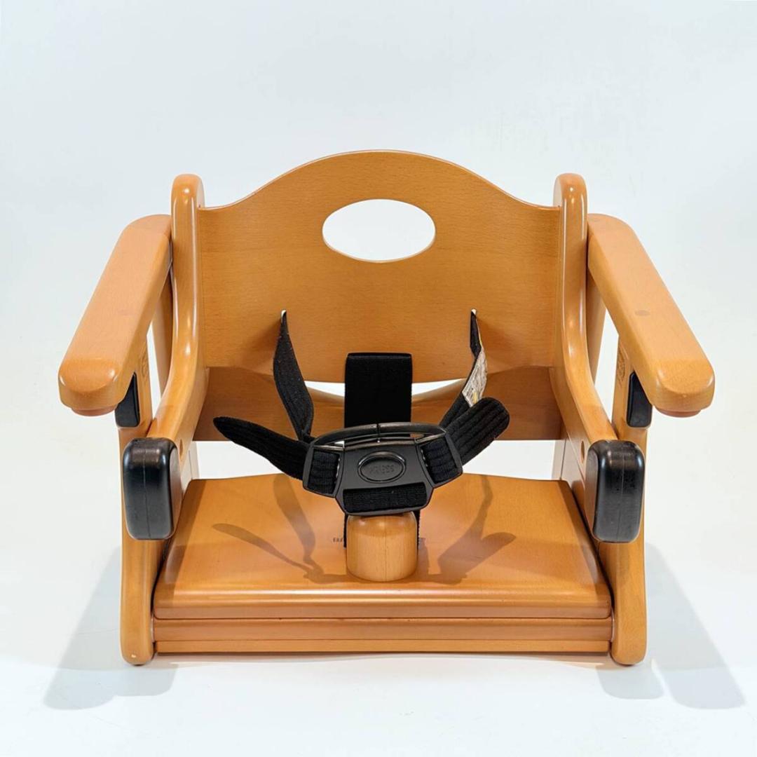 甲HK11214　美品　送料無料　即購入可能　スピード発送　ブースターシート