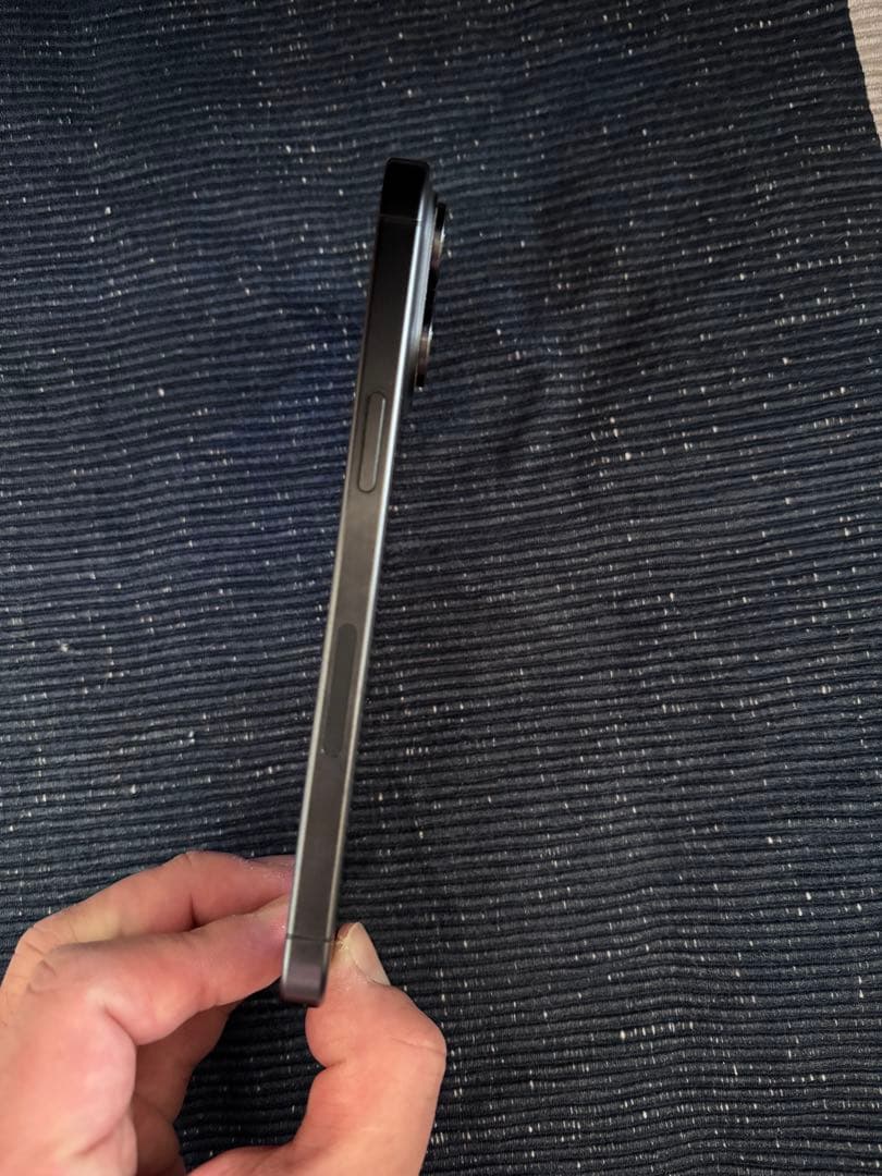 iPhone15 Pro Max 1TB 　US版　中古　シャッター音無し！①