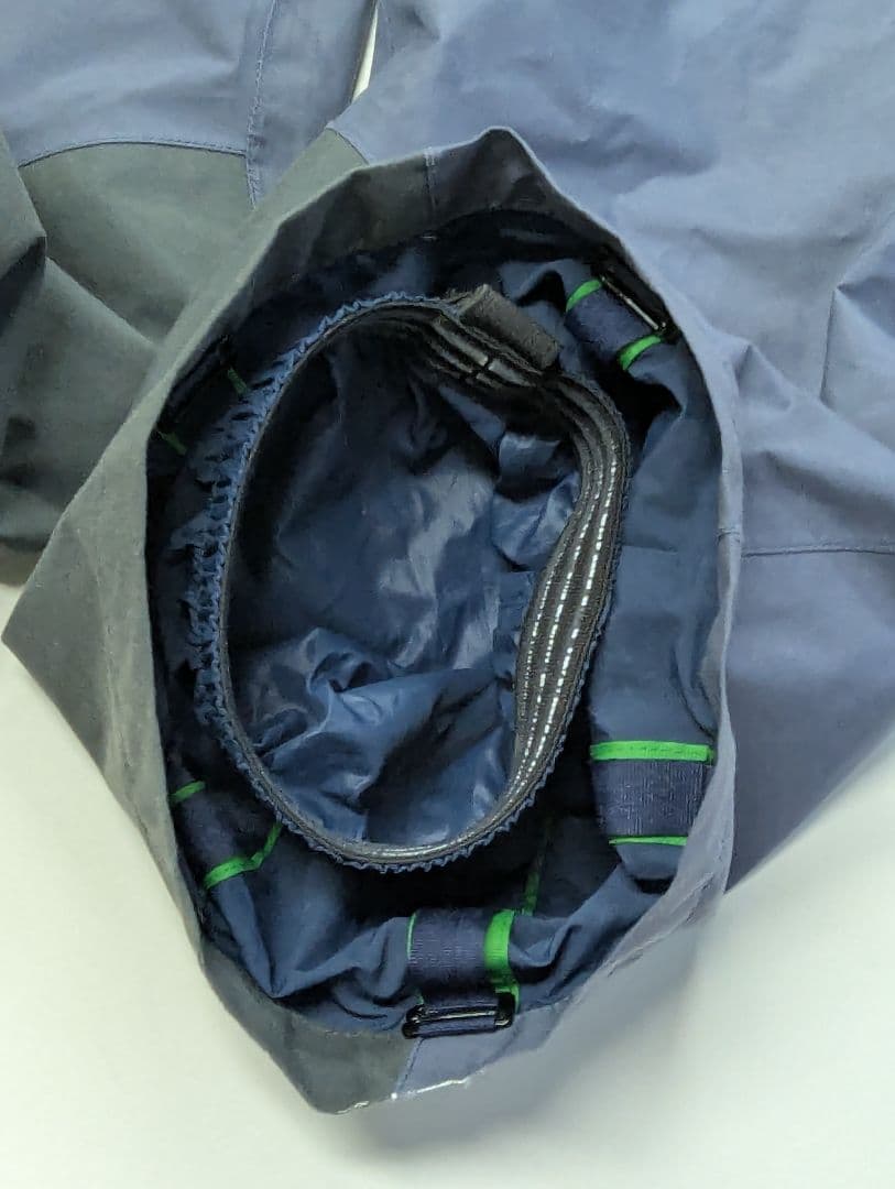 上130下140 モンベル　スノーウェア