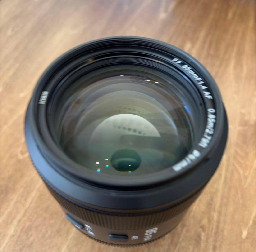 SIRUI AURORA 85mm F1.4 単焦点レンズ シルイ オーロラ