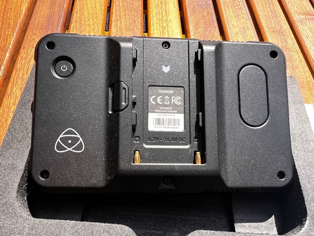 【美品】ATOMOS SHINOBI 5インチ HDMI 4Kモニター