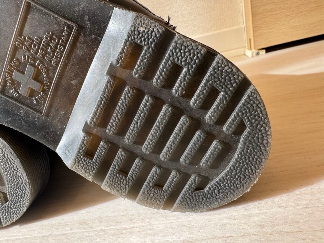 【美品】ドクターマーチン　サイドゴアブーツ ウイングチップ　レザー　26センチ