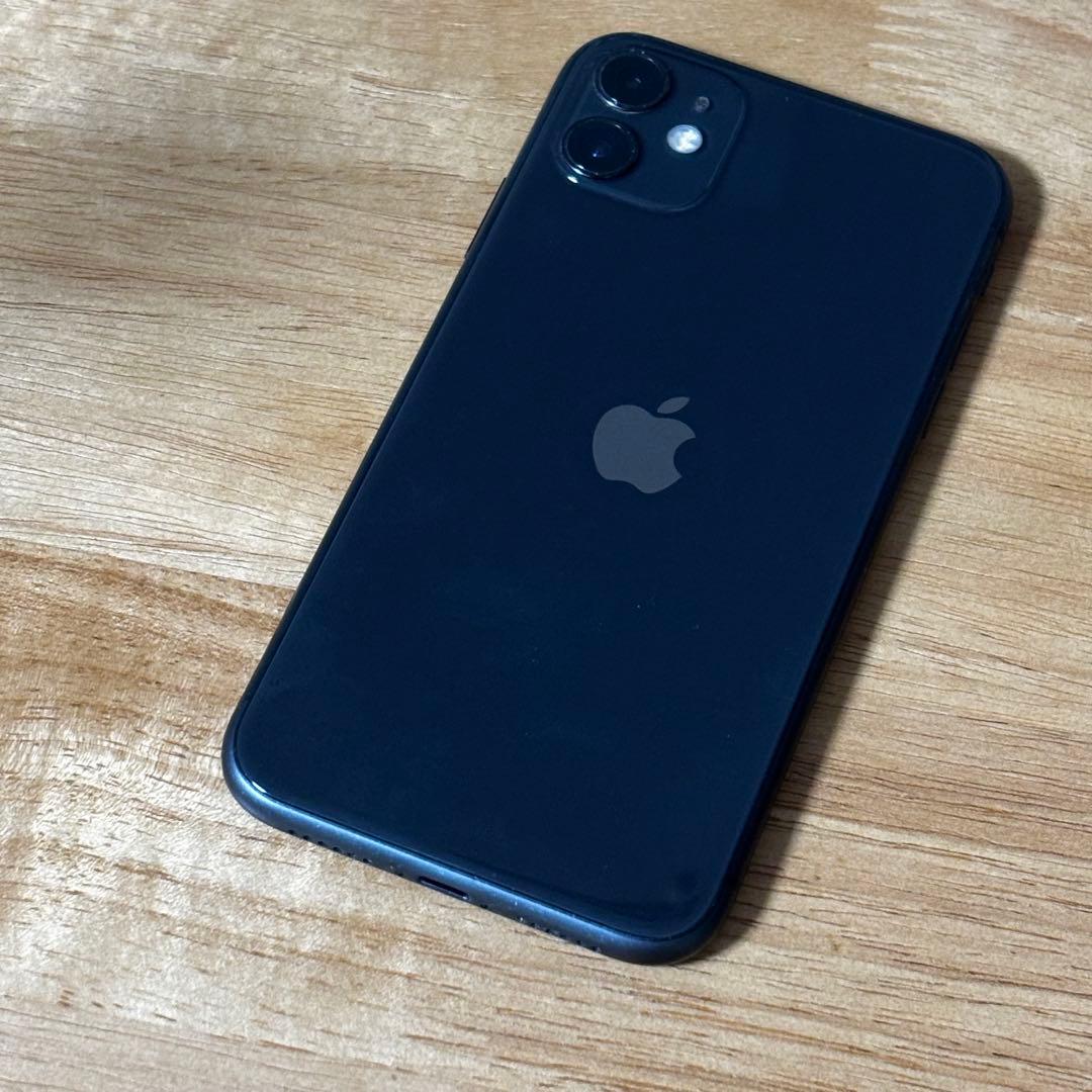 iPhone11本体　128GB ブラック