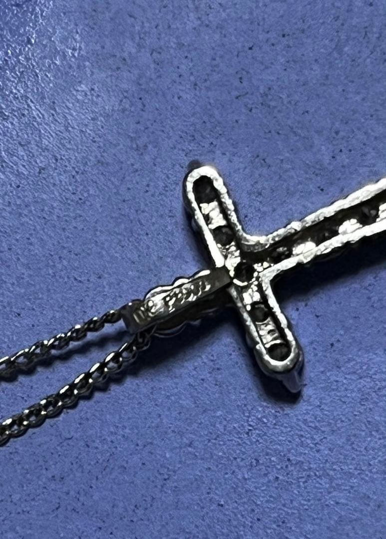 y*2様 プラチナ クロス ペンダント ネックレス
