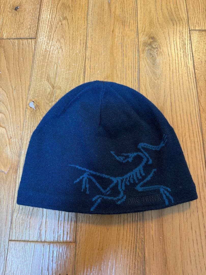 ARC'TERYX ダークブルー ニット帽