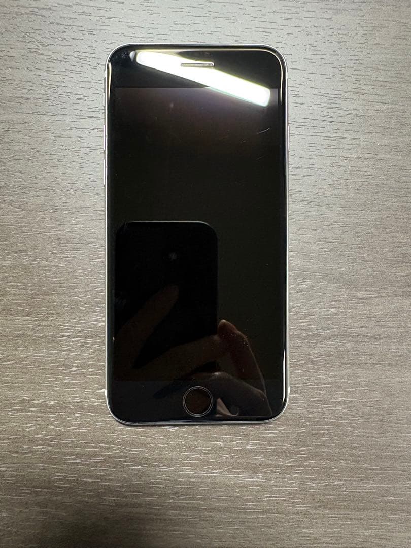 し*ね様 iPhone se2 64GB SIMフリー