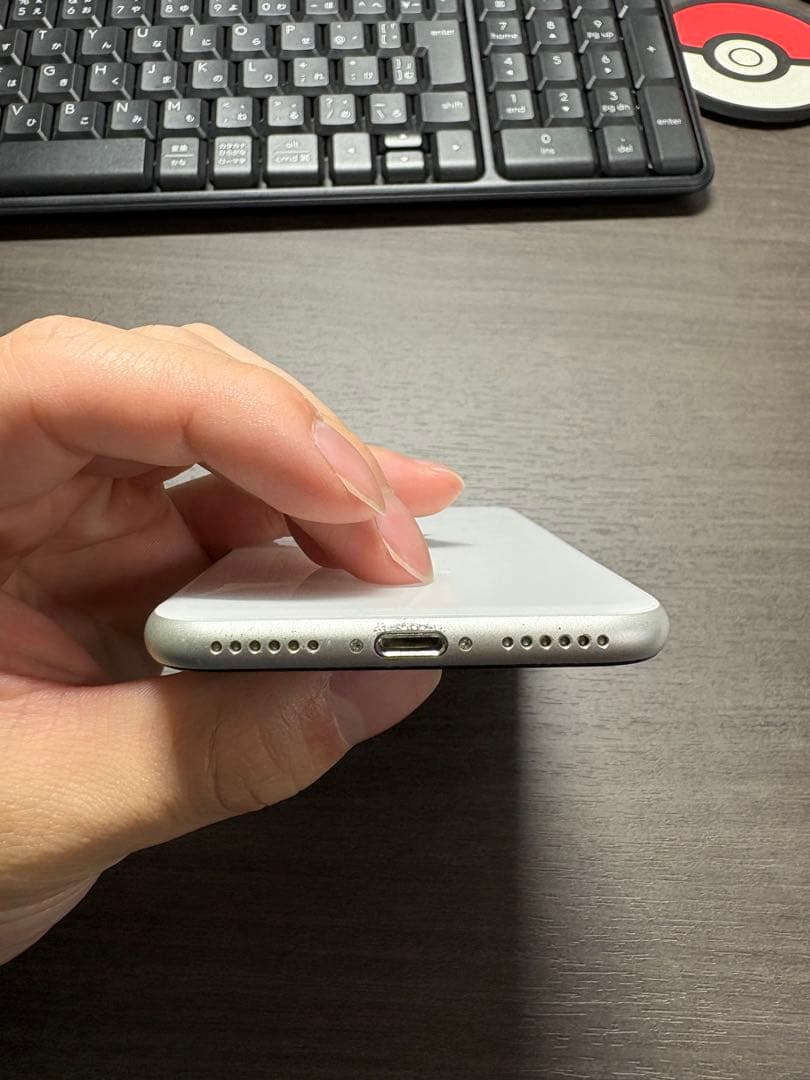 し*ね様 iPhone se2 64GB SIMフリー