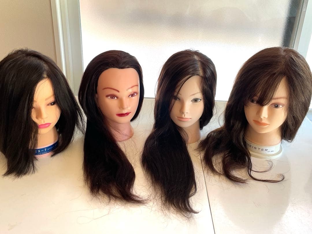 4体　ヘアセット　カット　ワインディング　練習用　マネキン　ウィッグ　美容師