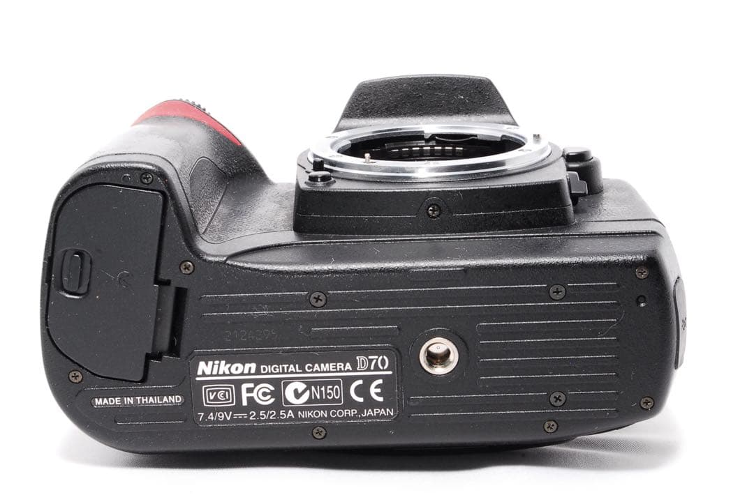 ショット数少なめ◆Nikon D70◆スマホ転送OK◆一眼レフカメラ◆おまけ多数