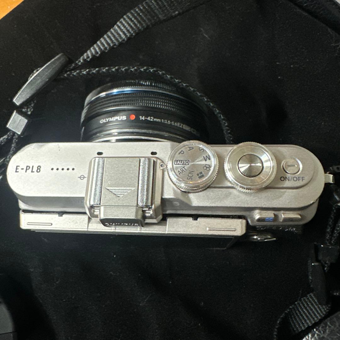 OLYMPUS PEN E-PL8 ボディ ジャンク 液晶表示不良 撮影可